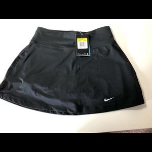 Nike Women’s Dri-Fit Tennis Skirt